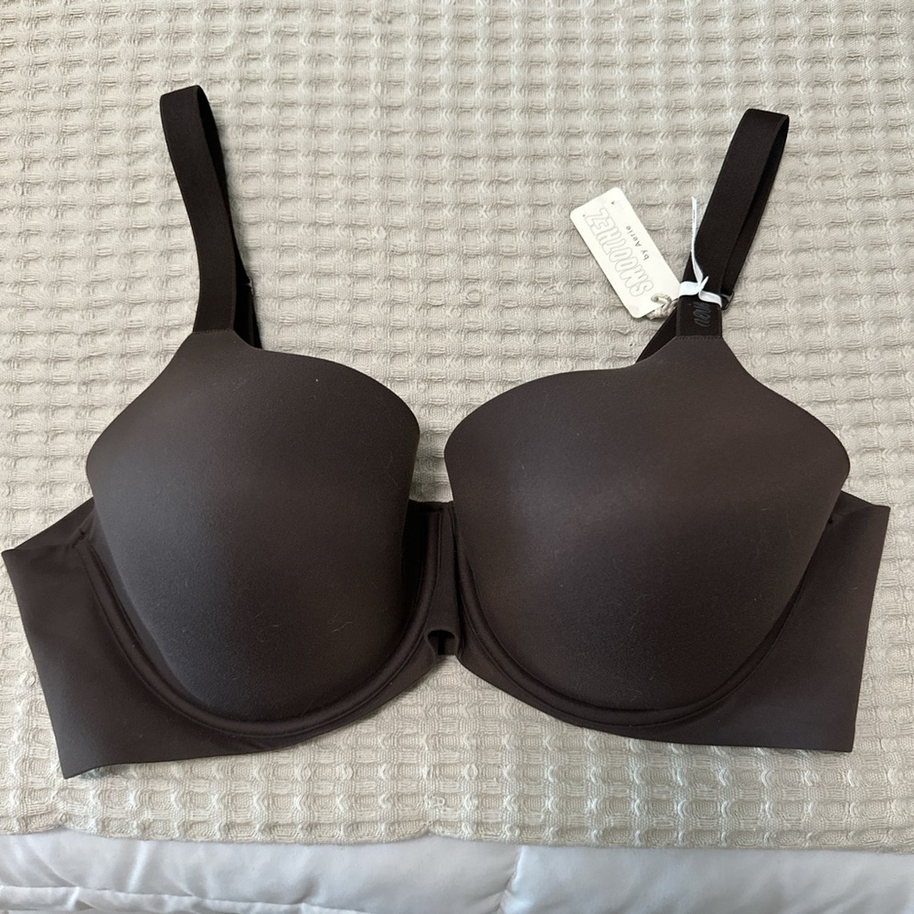 Elegant Dark Brown Seamless Bra